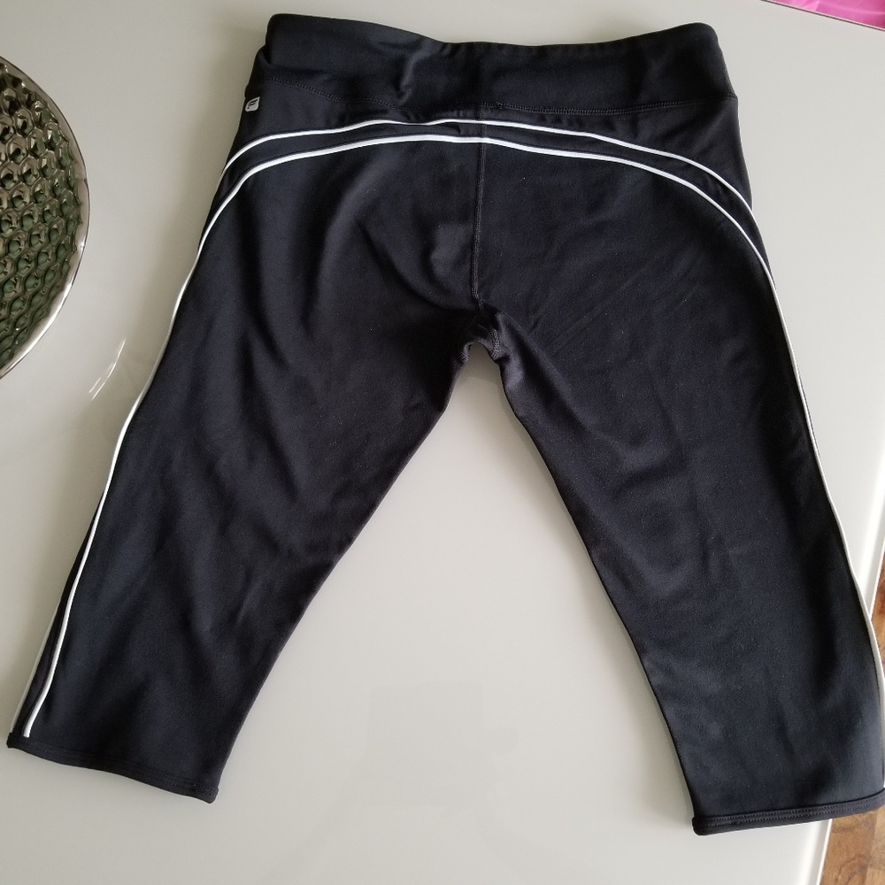 Fabletics Capris - image 2